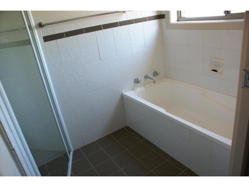 6 Barnes St, Woolgoolga NSW 2456