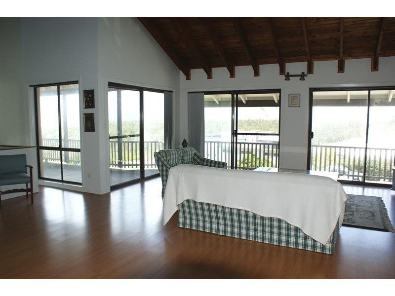 71 Bluff Rd, Emerald Beach NSW 2456