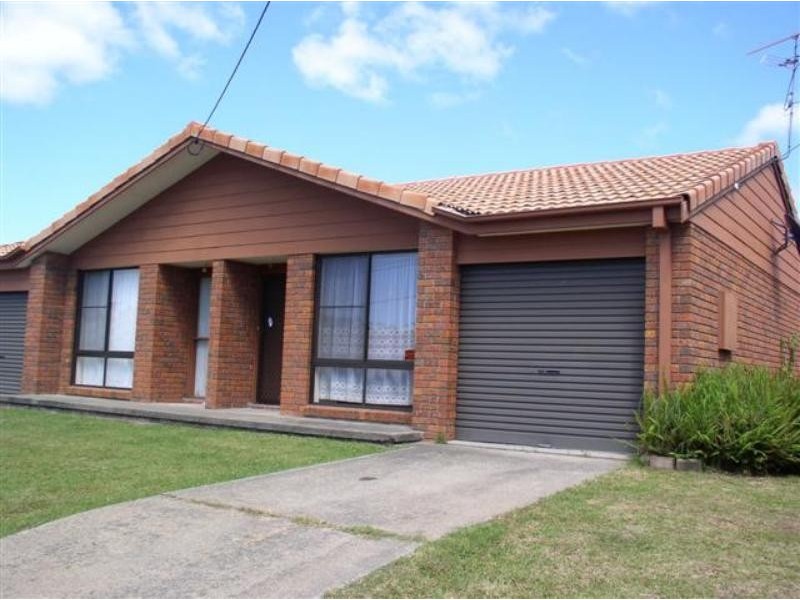 2/70 Scarborough Street, Woolgoolga NSW 2456