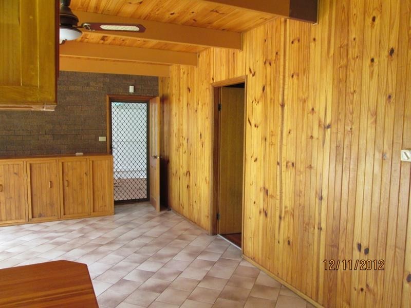 11 Pont Cl, Emerald Beach NSW 2456