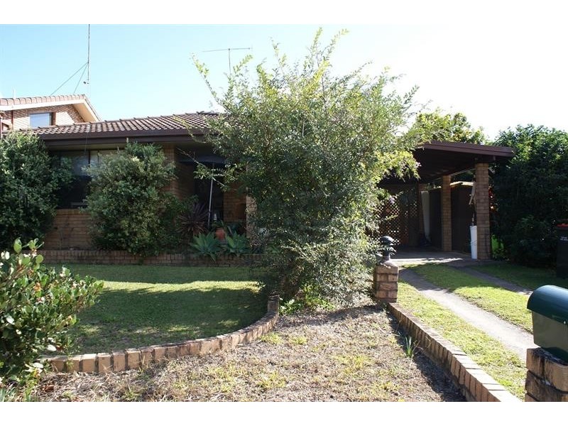 24 Sandy Beach Dr, Sandy Beach NSW 2456