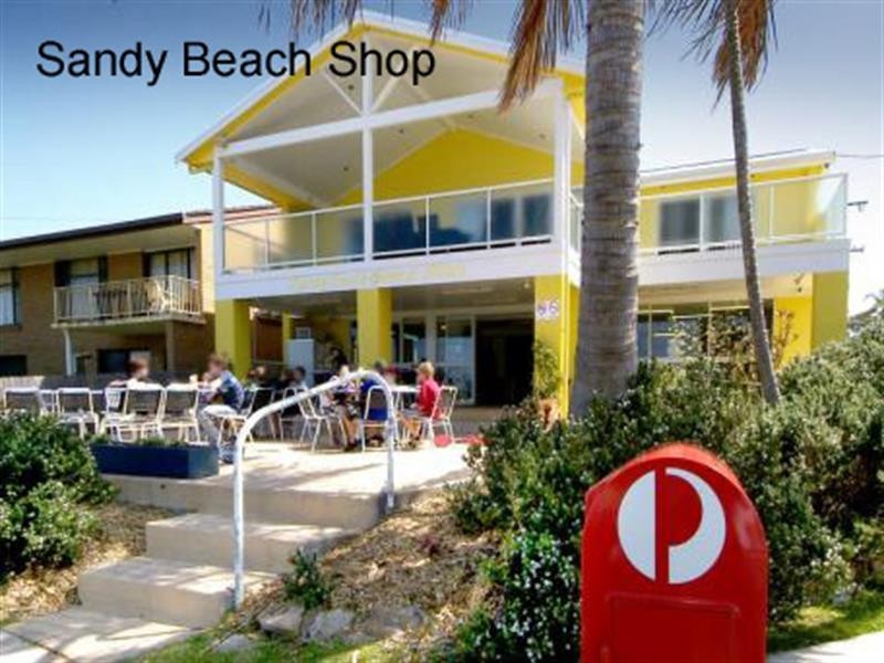 24 Sandy Beach Dr, Sandy Beach NSW 2456