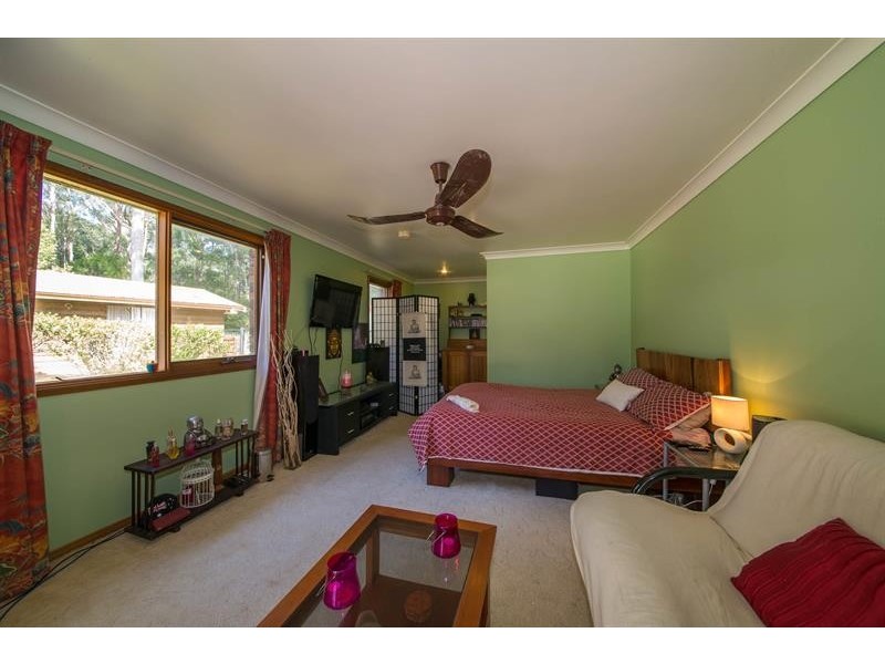 15 Wakelands Rd, Sapphire Beach NSW 2450