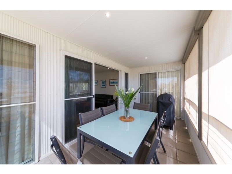 1/9 Boundary St, Woolgoolga NSW 2456