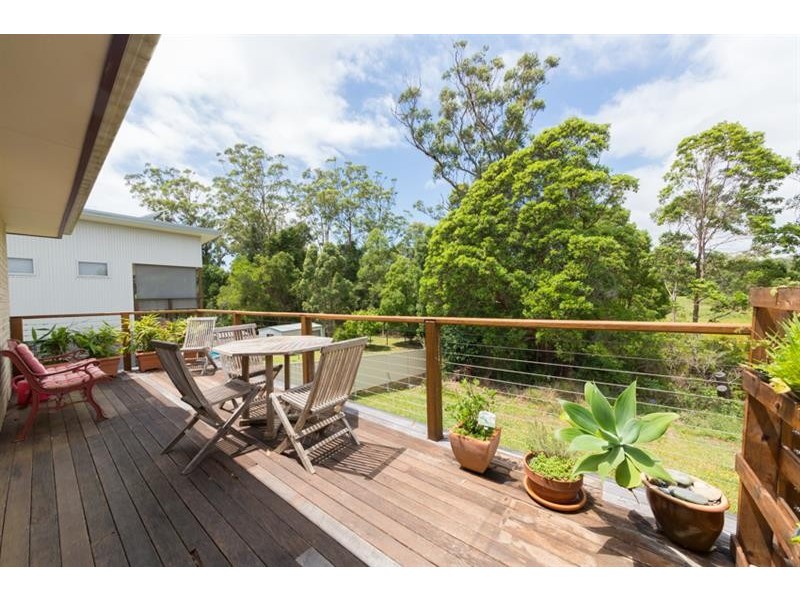 4 Carabeen Cl, Woolgoolga NSW 2456