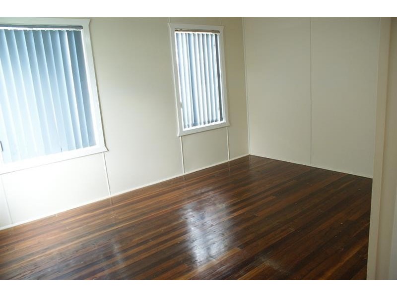 18 Schafer St, Red Rock NSW 2456