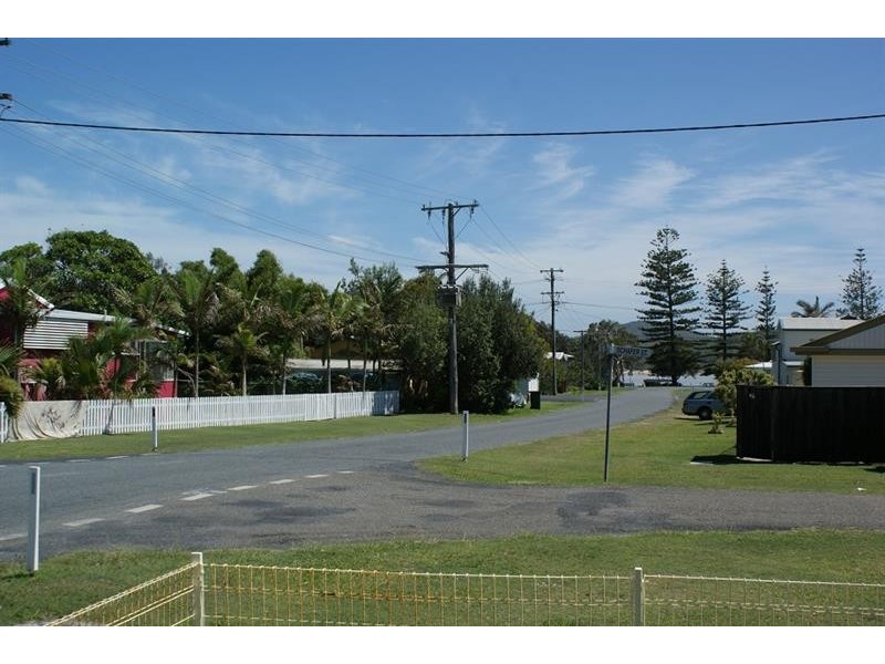 18 Schafer St, Red Rock NSW 2456