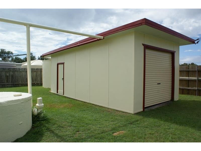 18 Schafer St, Red Rock NSW 2456