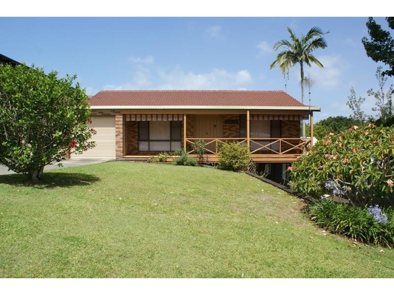 19 Woodhouse Rd, Moonee Beach NSW 2450