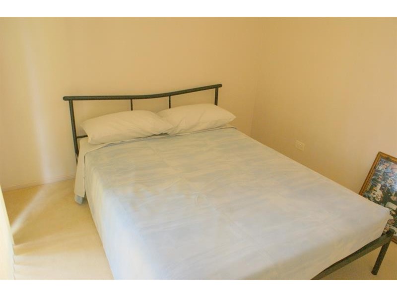 13 McPhee Cl, Woolgoolga NSW 2456