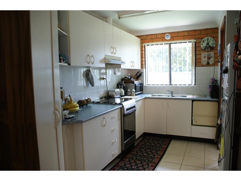 2/3 Beach St, Woolgoolga NSW 2456