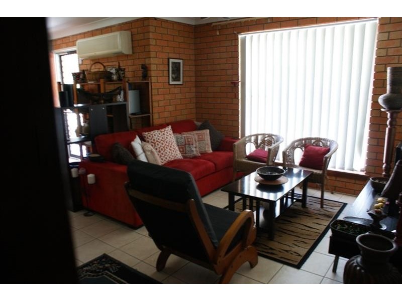 2/3 Beach St, Woolgoolga NSW 2456