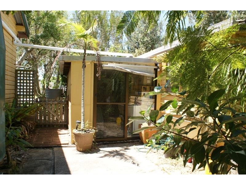 22 Ford St, Red Rock NSW 2456