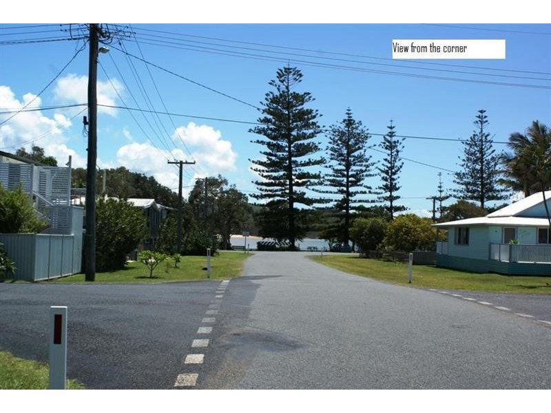 22 Ford St, Red Rock NSW 2456