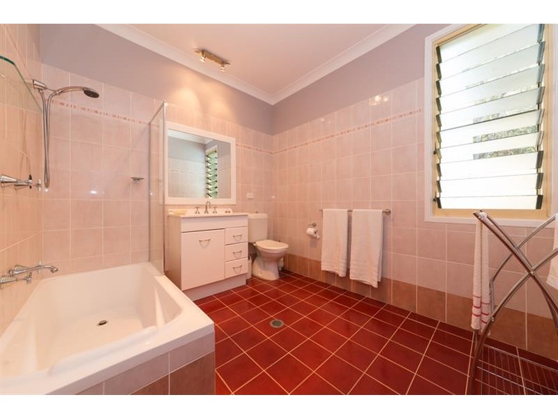 1A Melaleuca  Ave, Woolgoolga NSW 2456