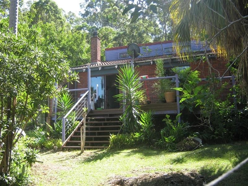 41 Blackbutt Ave, Sandy Beach NSW 2456