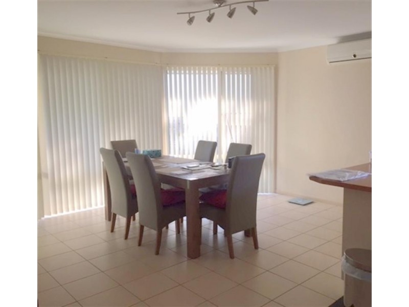 13 McPhee Cl, Woolgoolga NSW 2456