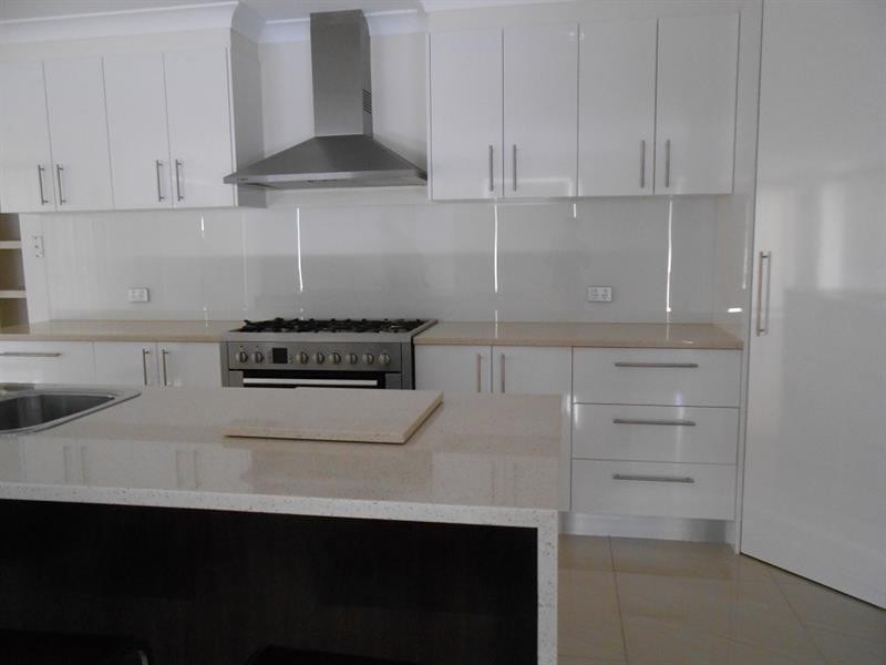 18 Mariner Drive, Safety Beach NSW 2456