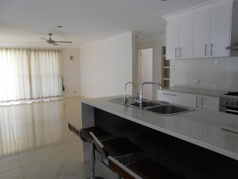 18 Mariner Drive, Safety Beach NSW 2456