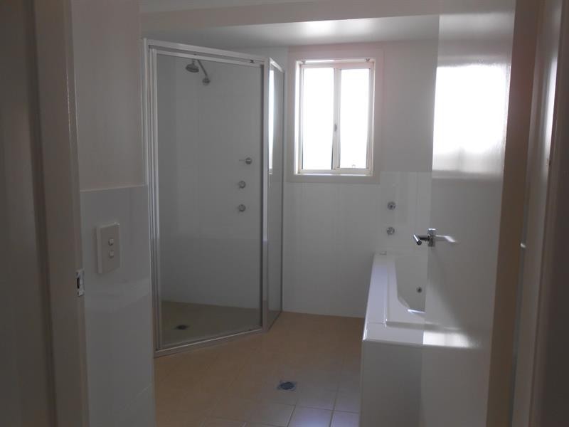 18 Mariner Drive, Safety Beach NSW 2456