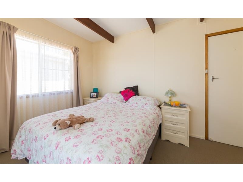 27 Ocean View Rd, Arrawarra Headland NSW 2456