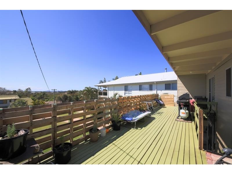 27 Ocean View Rd, Arrawarra Headland NSW 2456