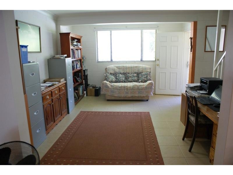 6 Haines Cl, Woolgoolga NSW 2456