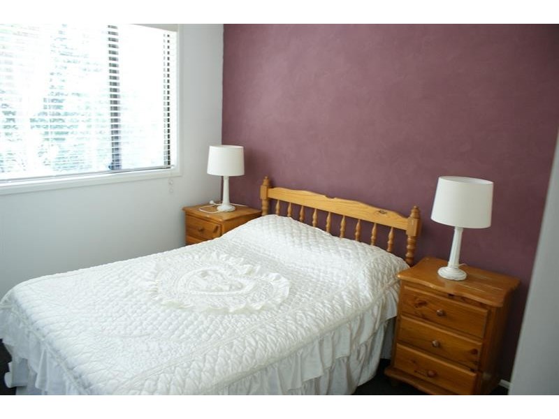 6 Haines Cl, Woolgoolga NSW 2456