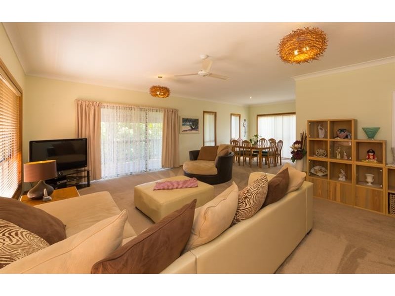 2 Fuller St, Arrawarra Headland NSW 2456