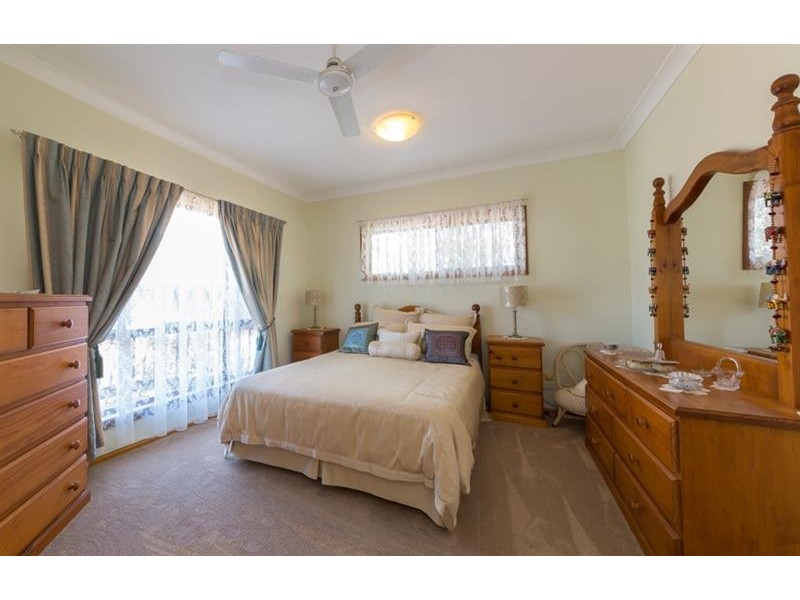 2 Fuller St, Arrawarra Headland NSW 2456