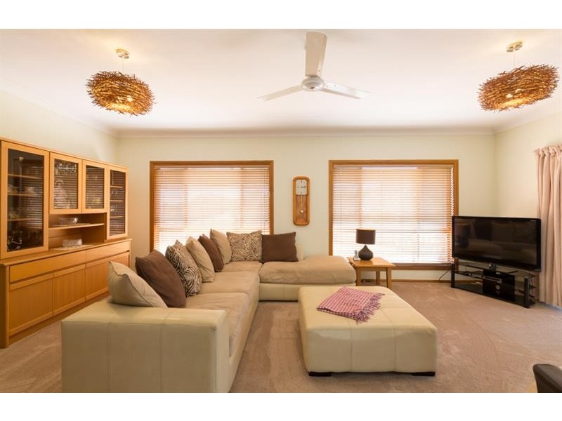 2 Fuller St, Arrawarra Headland NSW 2456