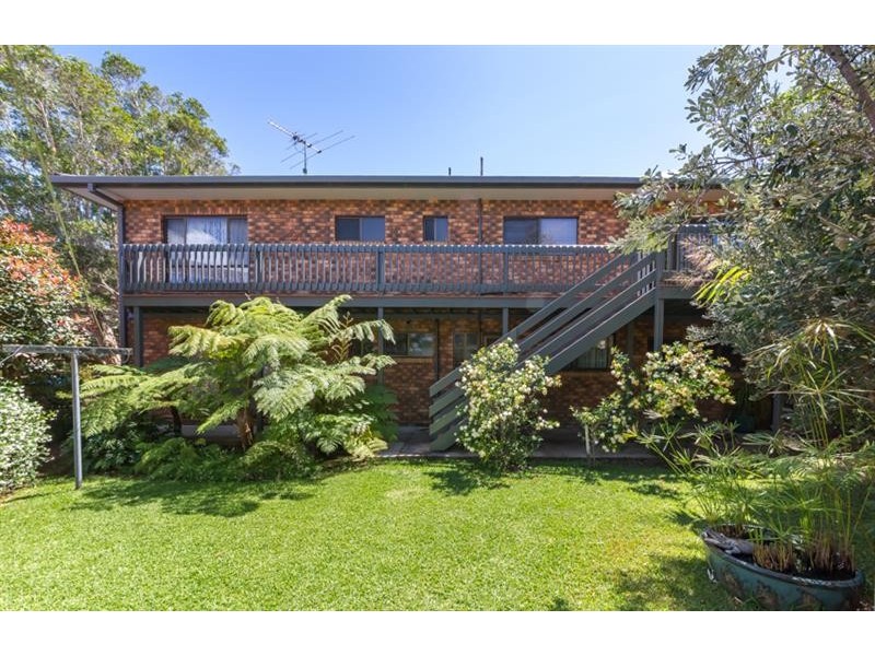 2 Fuller St, Arrawarra Headland NSW 2456