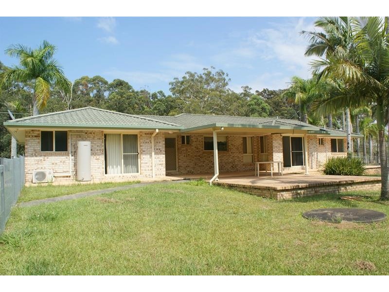 98 Tramway Dr, Woolgoolga NSW 2456