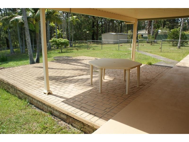 98 Tramway Dr, Woolgoolga NSW 2456