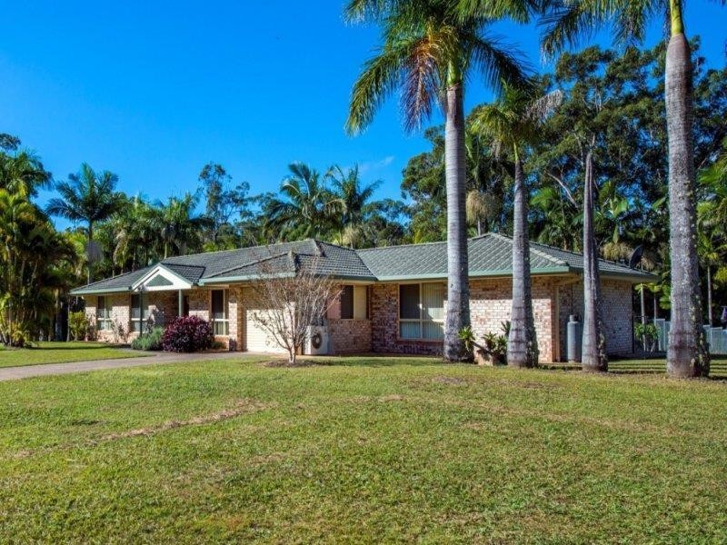 98 Tramway Dr, Woolgoolga NSW 2456