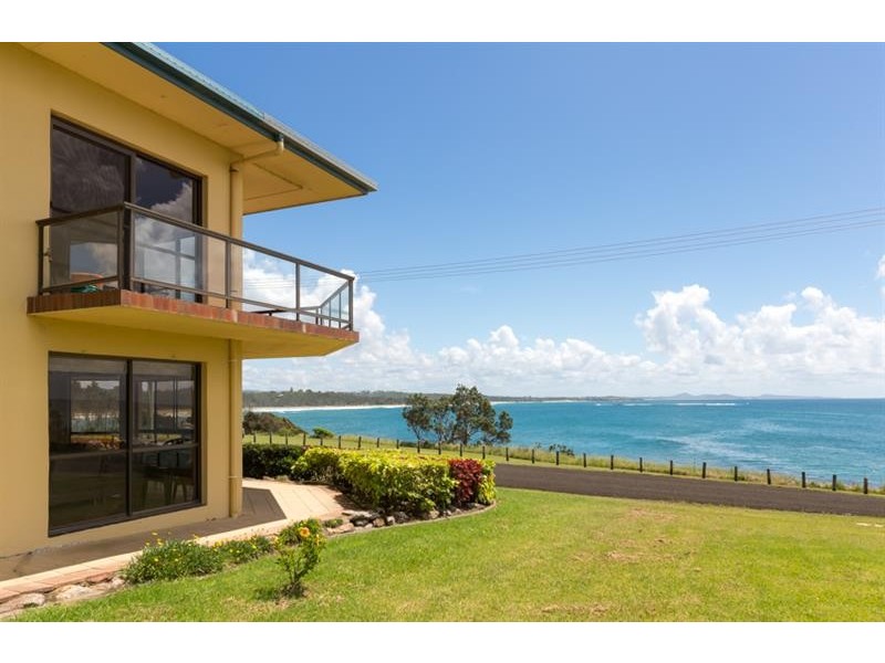 3/24 Pollack Esp, Woolgoolga NSW 2456