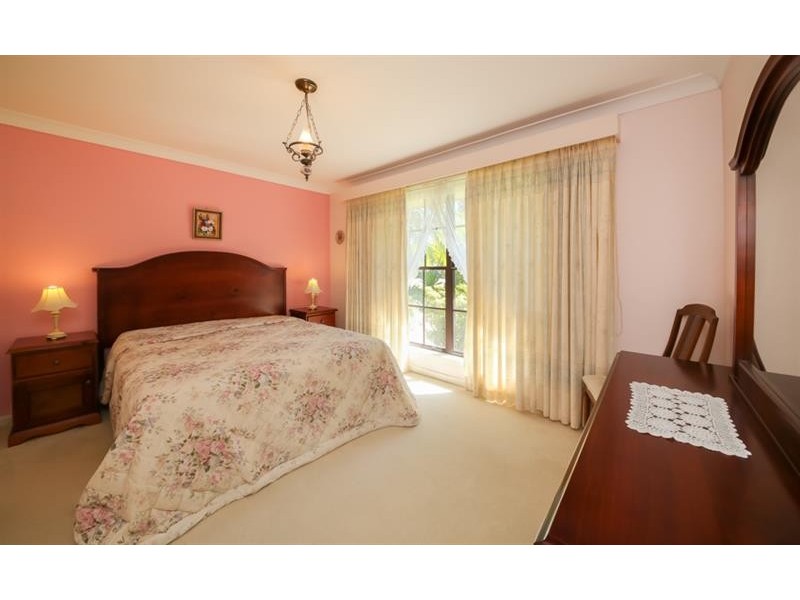 16 Lake View Ave, Safety Beach NSW 2456