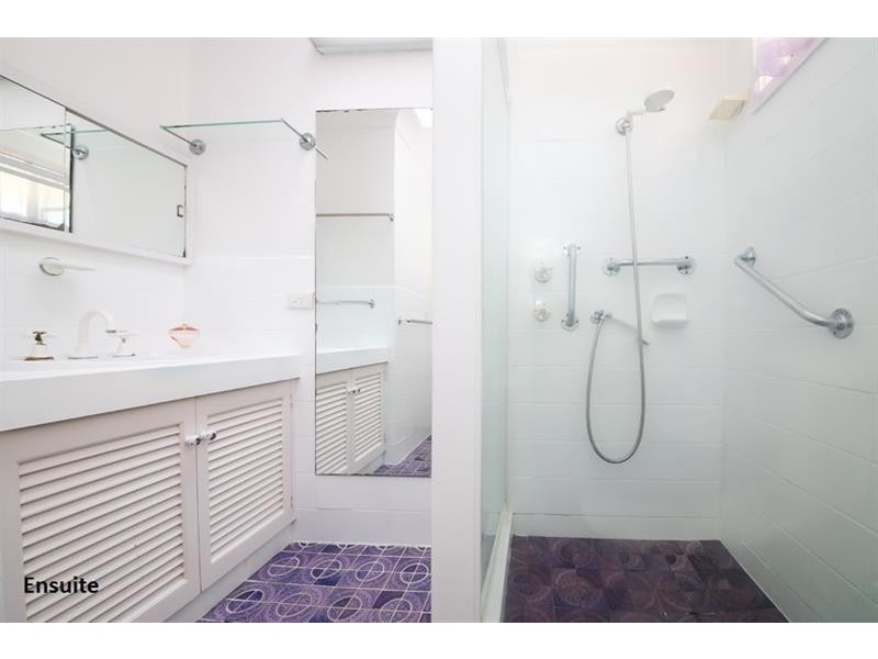 16 Lake View Ave, Safety Beach NSW 2456