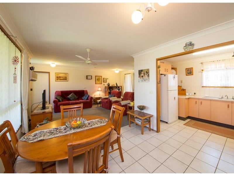 43 Melaleuca Ave, Woolgoolga NSW 2456