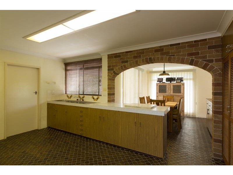 8-10 Lake View  Ave, Safety Beach NSW 2456