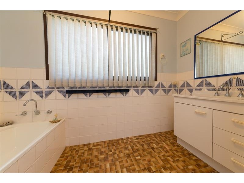 77 Blackbutt Ave, Sandy Beach NSW 2456