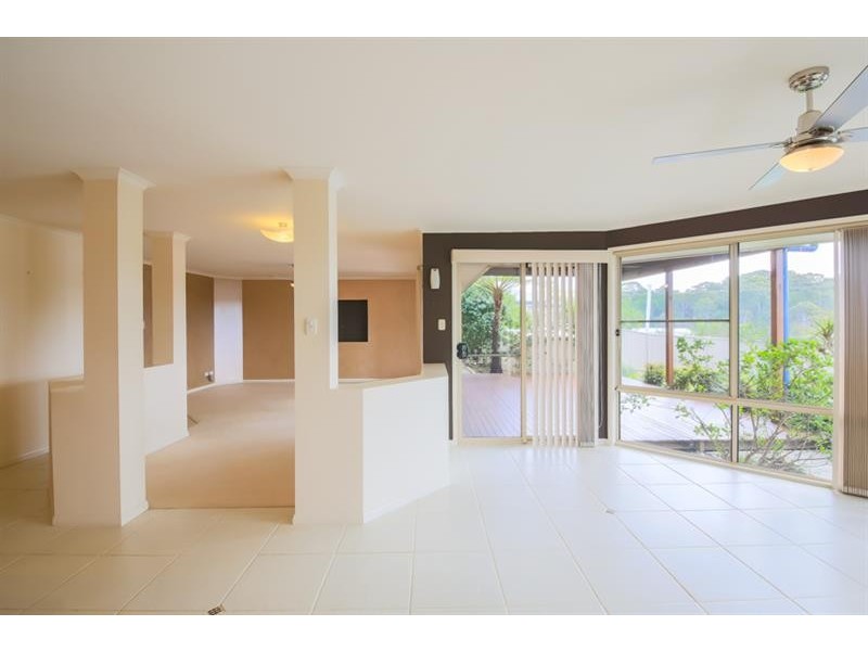 64 Newmans Rd, Woolgoolga NSW 2456