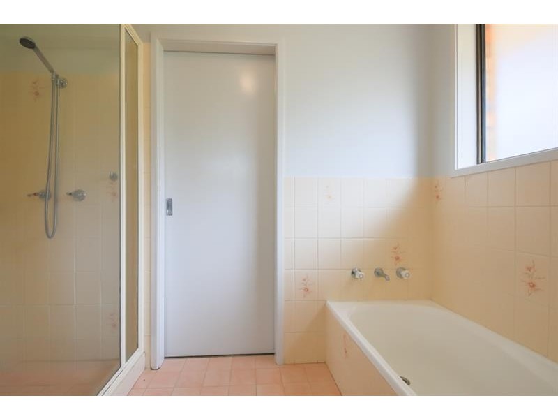 19 Tomkins Ave, Woolgoolga NSW 2456