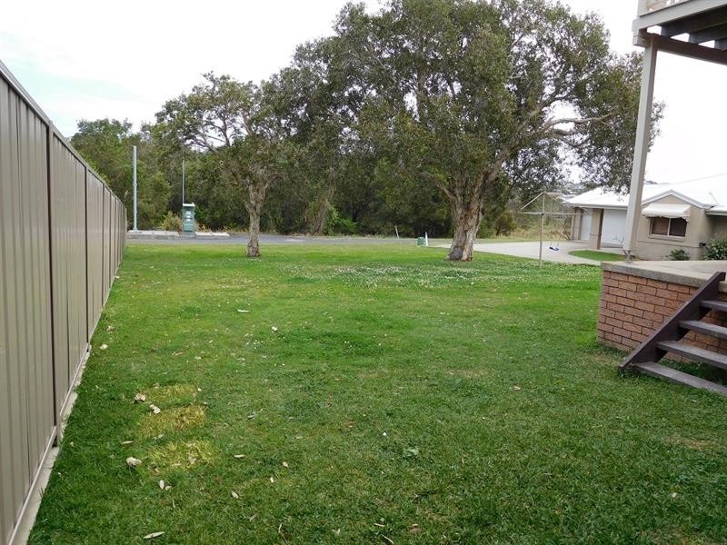 24 Headland Rd, Arrawarra Headland NSW 2456