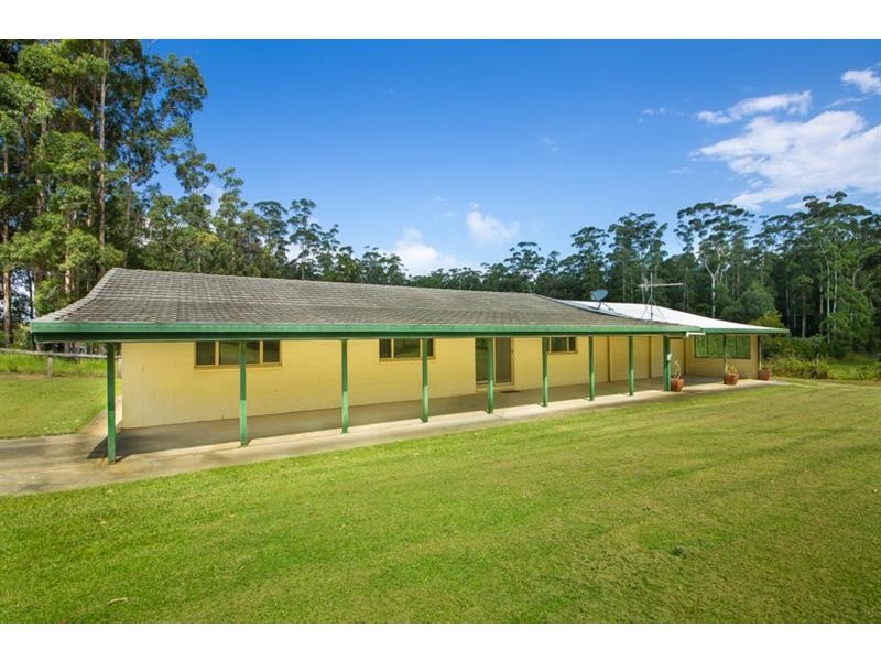 223A-223B  Johnsons  Rd, Sandy Beach NSW 2456