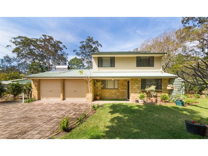 6 Haines Cl, Woolgoolga NSW 2456