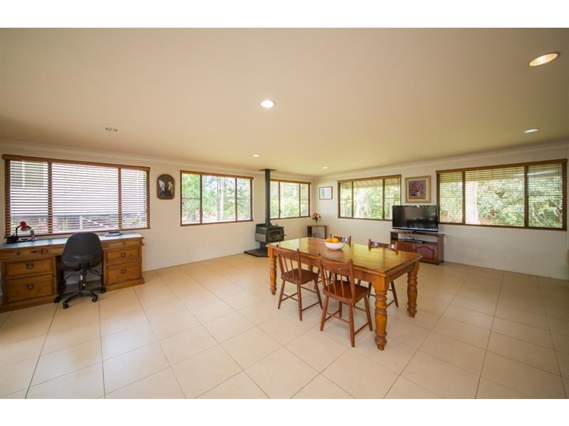 6 Haines Cl, Woolgoolga NSW 2456