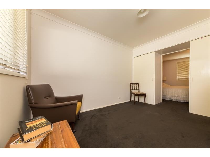 6 Haines Cl, Woolgoolga NSW 2456