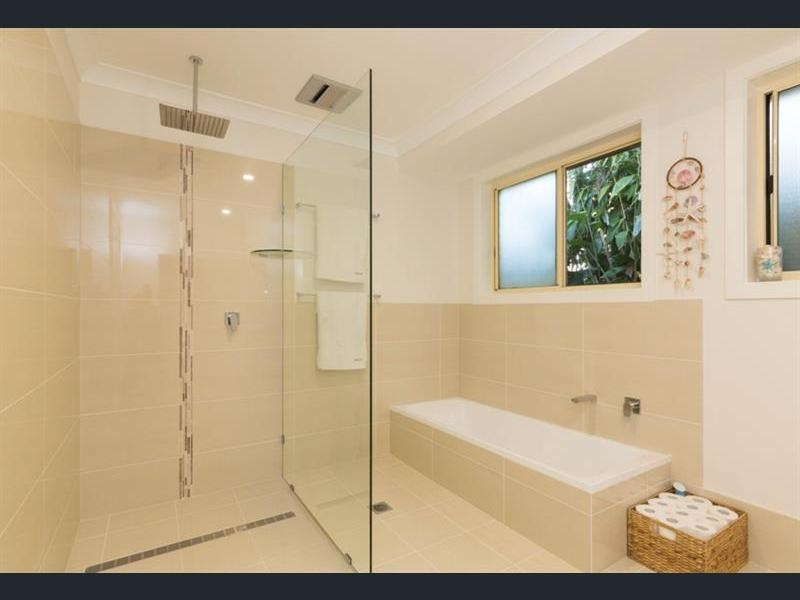 5  Bream Cl, Emerald Beach NSW 2456