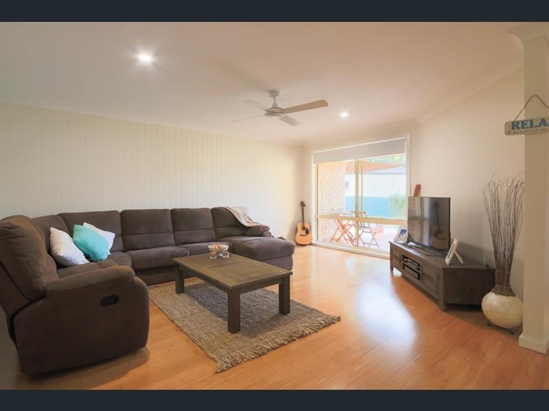 5  Bream Cl, Emerald Beach NSW 2456